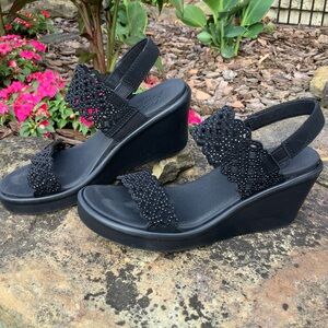 Skechers Rumble On Sassy Dayz Women's Wedge Sandals - Size 6